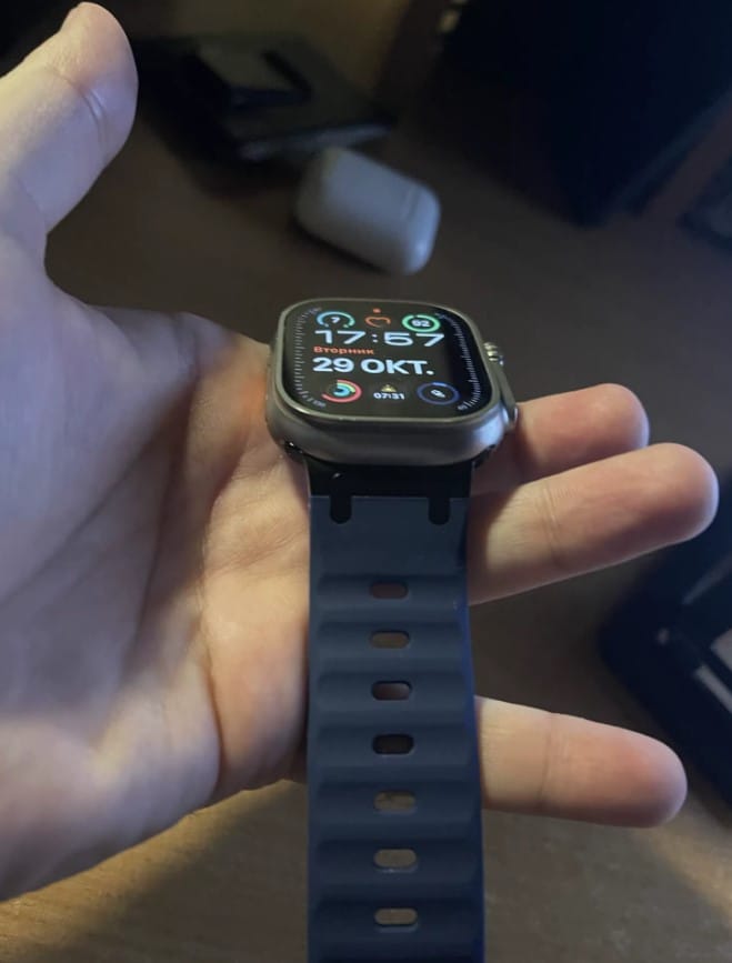 Customer photo review of Soft Silicone 2.0 Strap for Apple Watch