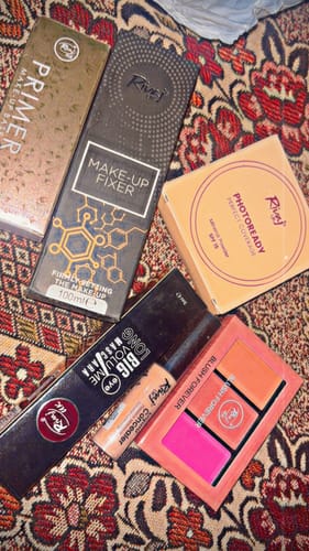 Customer photo review of Blush Forever Powder