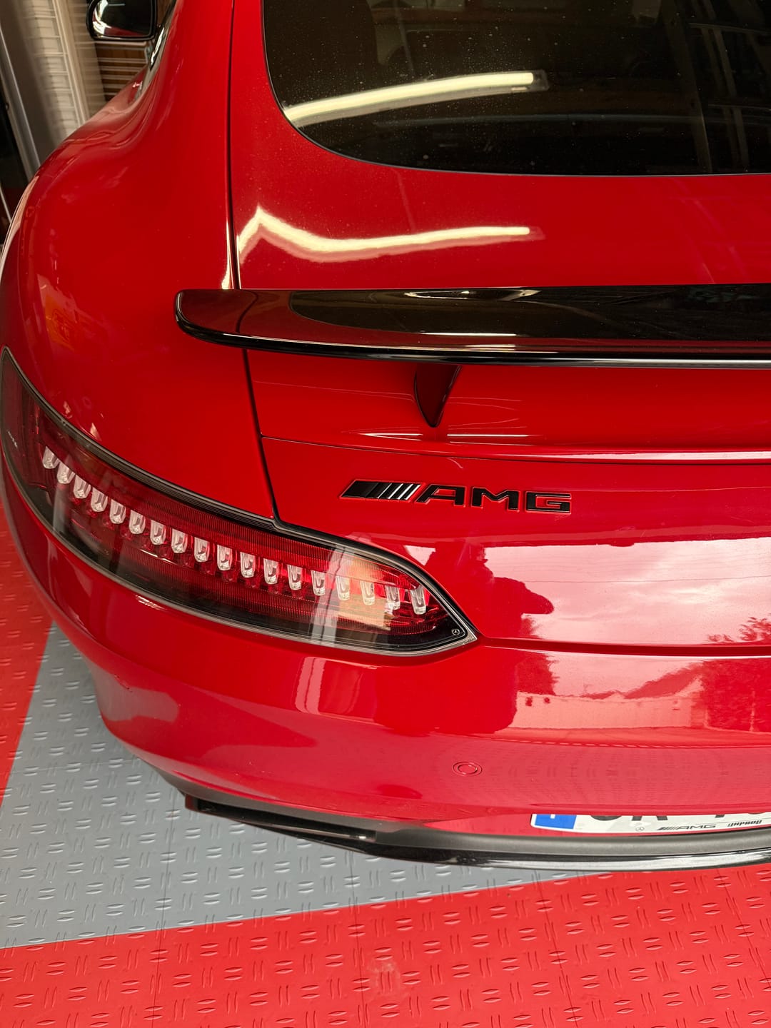 Customer photo review of Logo AMG Noir Arrière