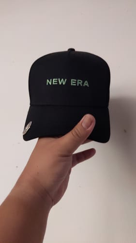 Customer photo review of 9FORTY A-Frame Golf On Par Simple Black Snapback