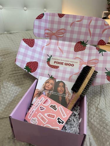 Customer photo review of Double sleek hair brush