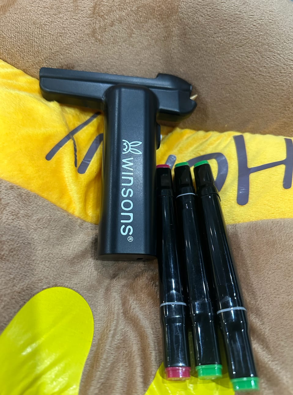Customer photo review of WINSONS Electric Airbrush Marker