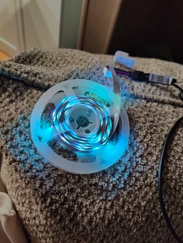 Customer photo review of RGB LED TV Strip Light Tape - Bluetooth USB with Flexible, Self-adhesive RGB Lights - Perfect for TV and Desktop Illumination