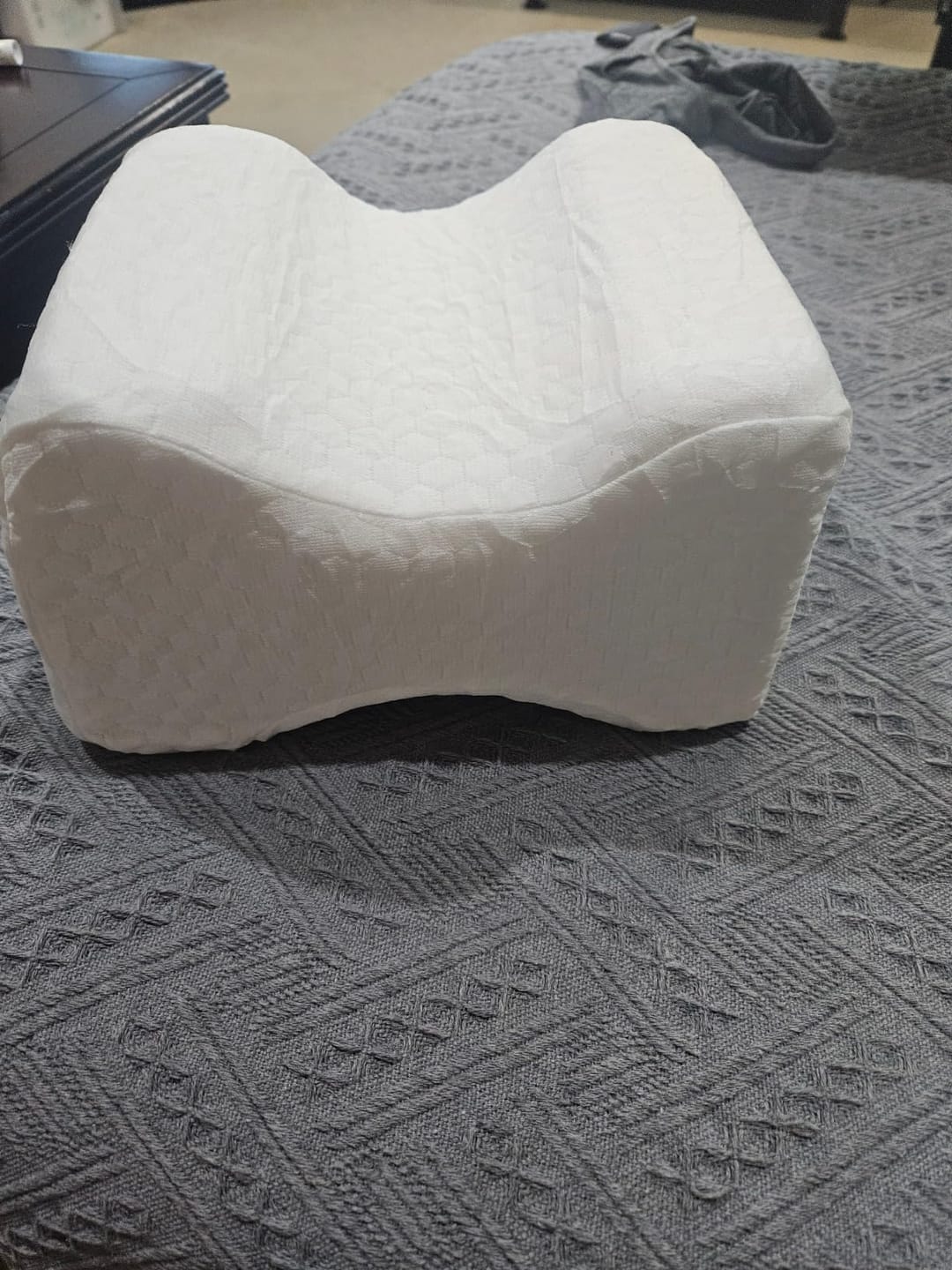 Customer photo review of Memory Foam Knee Pillow