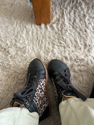 Customer photo review of Bototo C2. Animal Print Negro