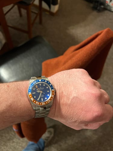 Customer photo review of Oceaneva Men's Automatic GMT Watch 1250m Blue Dial Watch