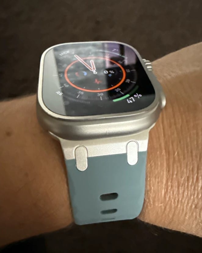 Customer photo review of Soft Silicone 2.0 Strap for Apple Watch