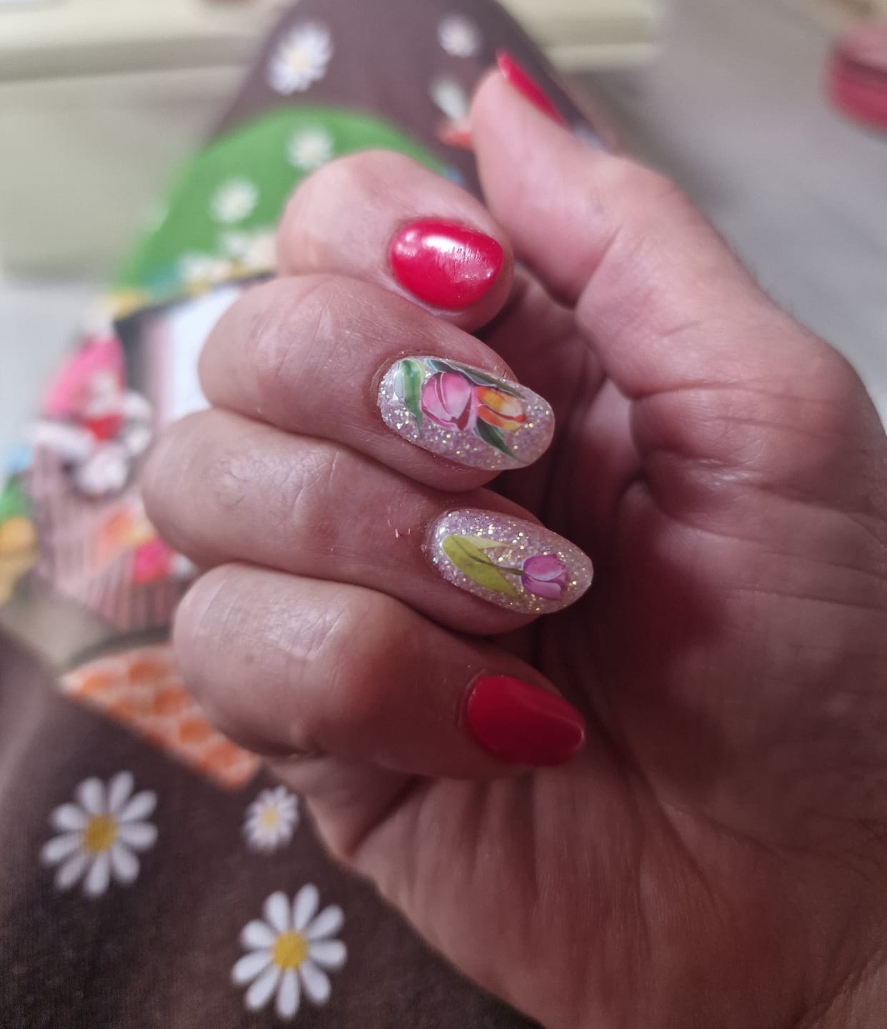 Customer photo review of Limited Edition 1 - Mood Change Dipping Powder