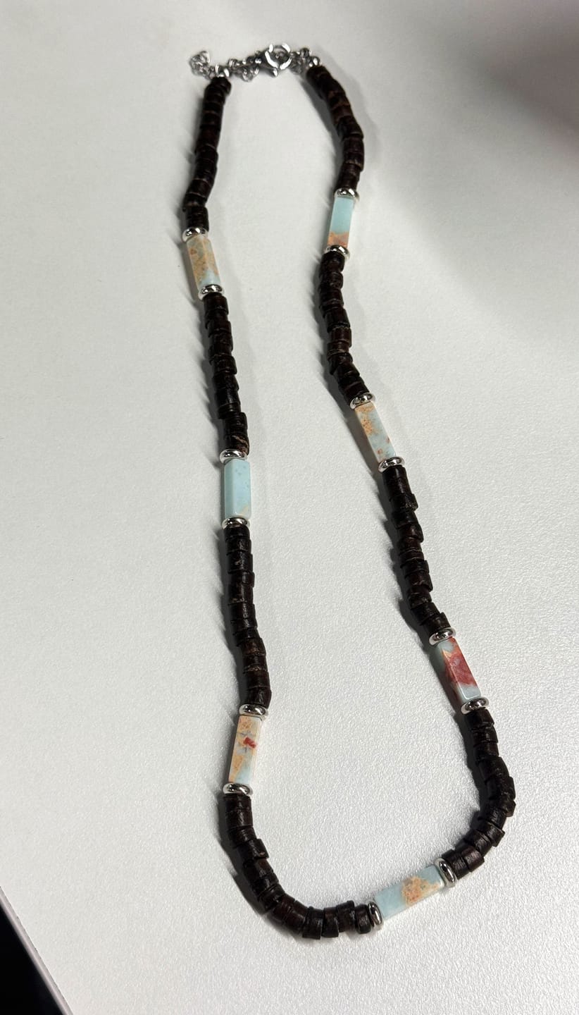 Customer photo review of Olivenorma Brown Coconut Wood Beads Natural Stone Beads Necklace