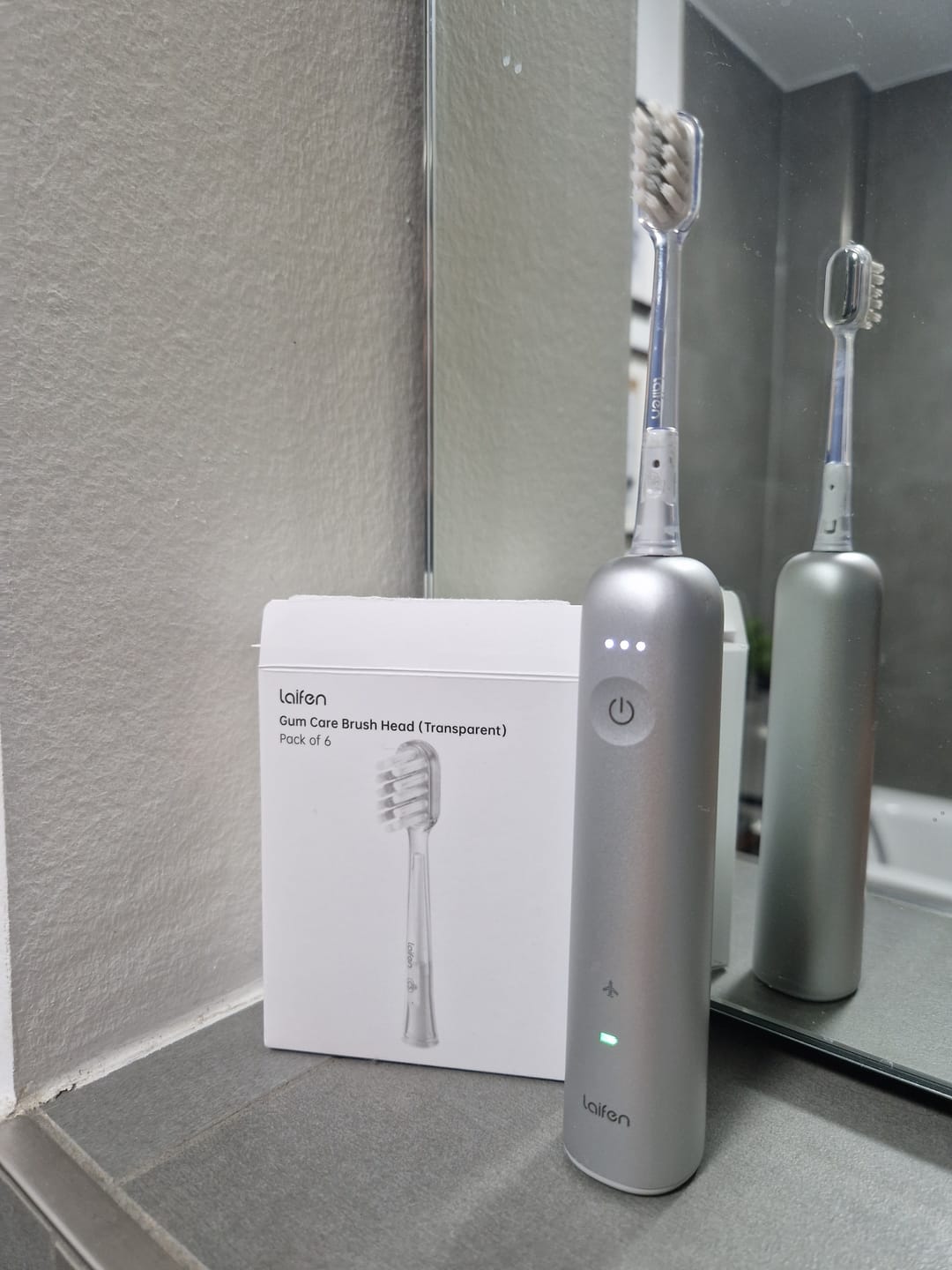 Customer photo review of Laifen Wave Toothbrush Heads