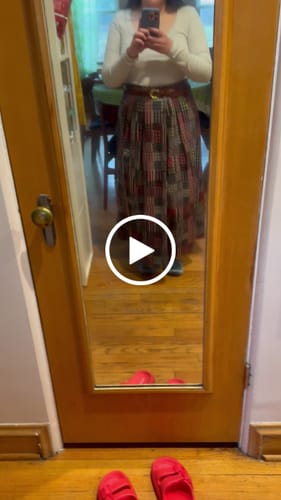 Customer video review of FRIDA PANTS | NIGHT RUBIX PRINT