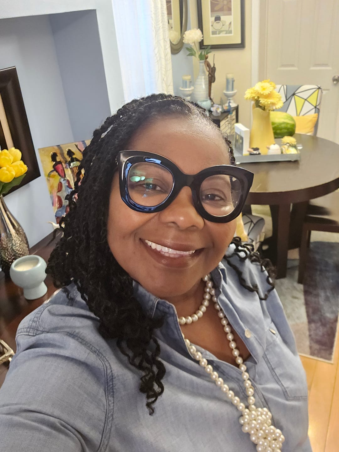Customer photo review of Outre X-Pression Twisted Up Crochet Braid - 3X SPRINGY AFRO TWIST 16"