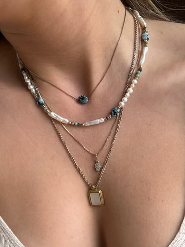 Customer photo review of סט מחרוזת ועגילי טורקיז אפריקאי ופנינה | Kiwi