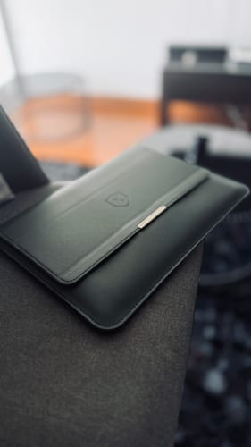 Customer photo review of Funda Notebook Smart Case