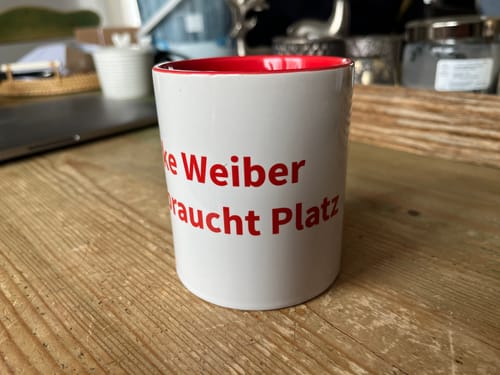 Customer photo review of TassenExpress - Becher Keramik Tasse mit Logo bedruckt 325ml Firmenlogo