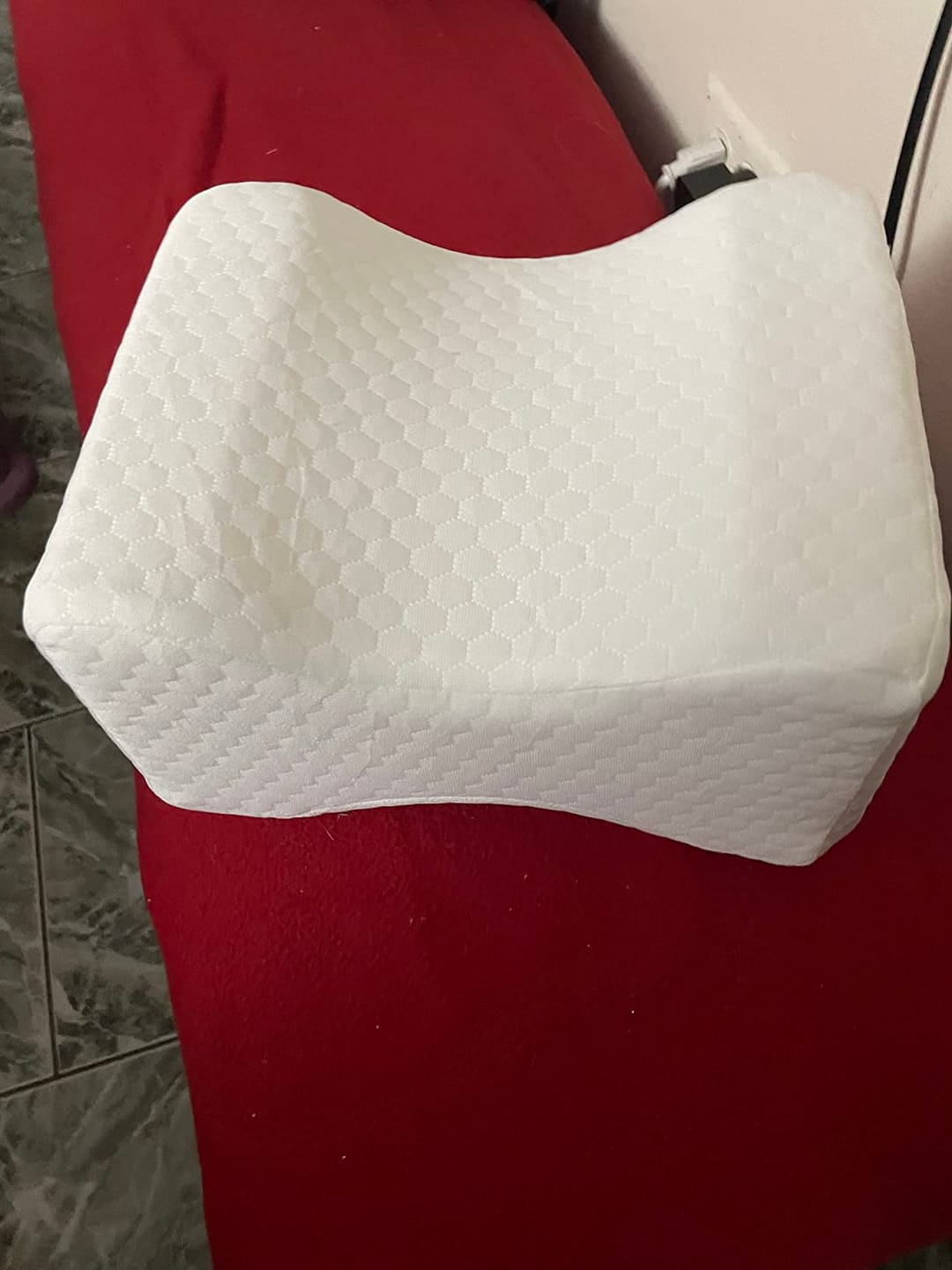 Customer photo review of Memory Foam Knee Pillow