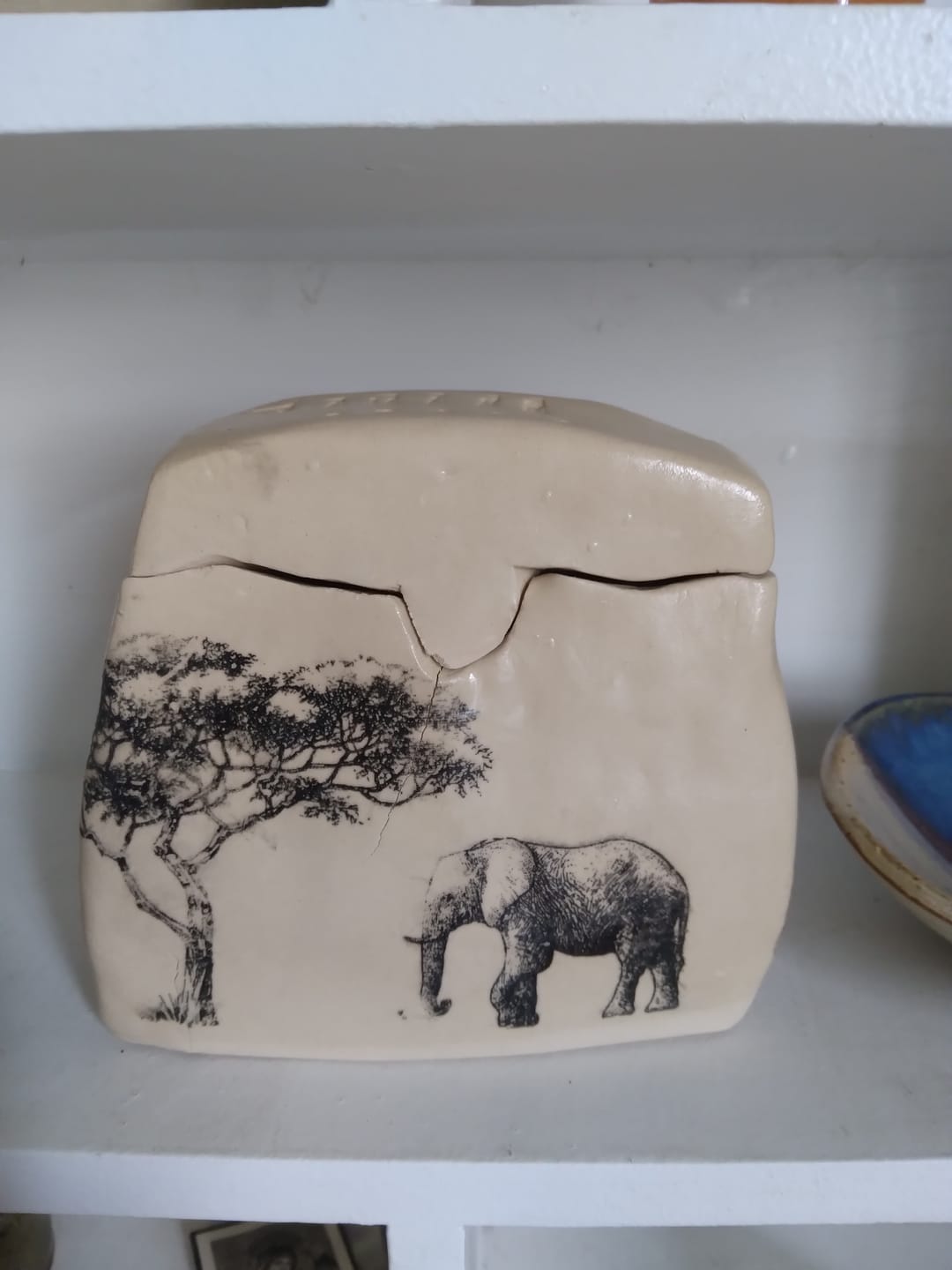 Customer photo review of Atelier W 2502 - White Stoneware with Grog - 10Kg Bag