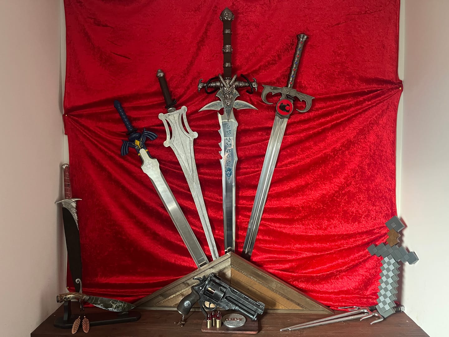 Customer photo review of Thundercats - Deluxe Sword Of Omens