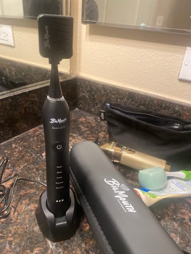 Customer photo review of Big Mouth Sonic Toothbrush Travel Case
