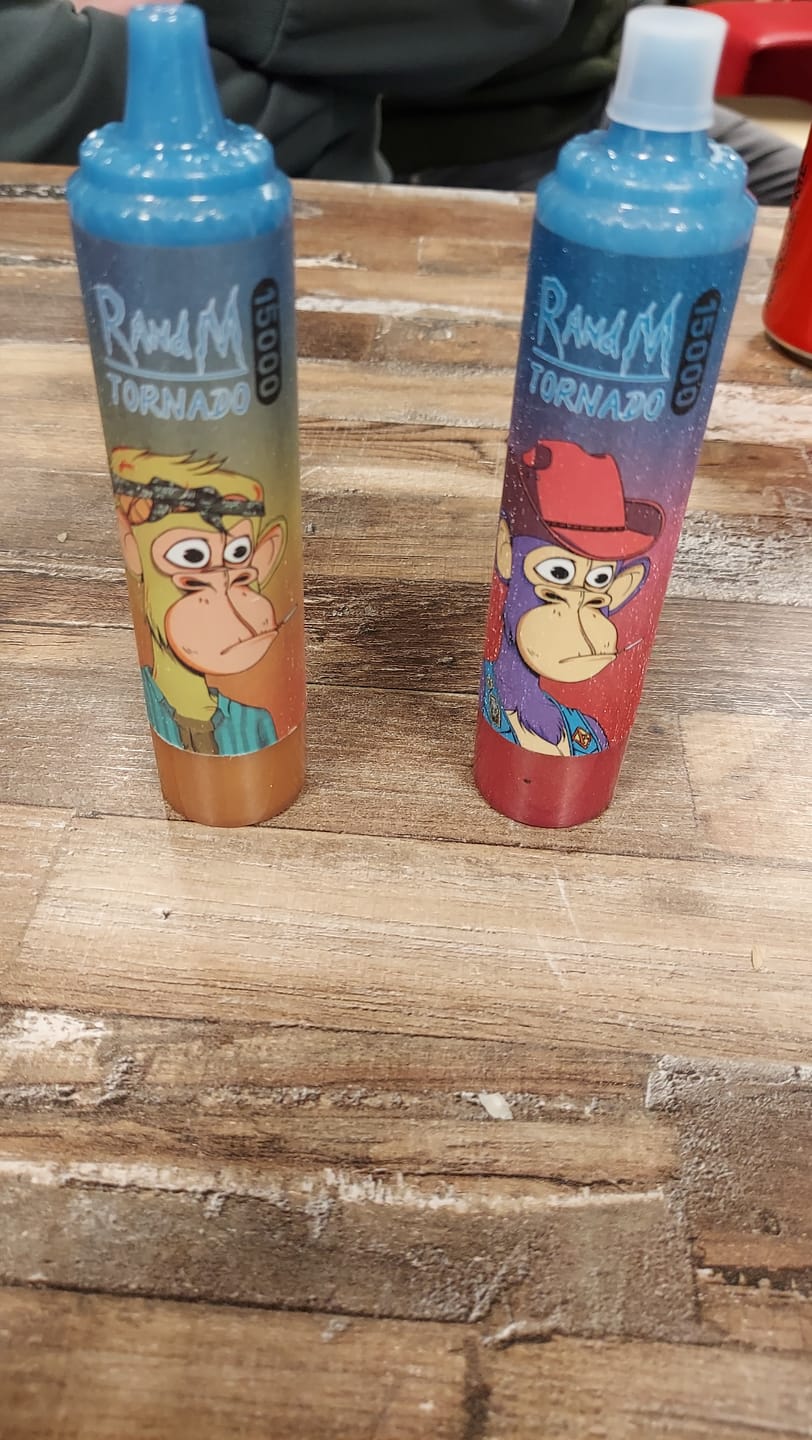 Customer photo review of RandM Tornado 15000 Disposable Vape