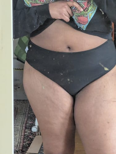 Customer photo review of ‘Less Cheeky’ Mid Rise Bottoms