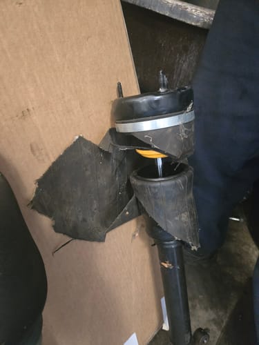 Customer photo review of 2007-2012 Mercedes-Benz GL450 4MATIC 4-Wheel Air Suspension Conversion/Delete Kit with Shocks and Suspension Warning Light Module (MK14FM)