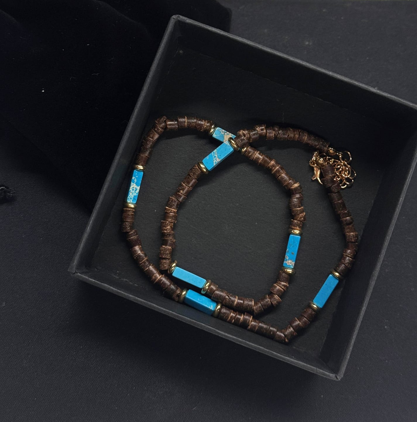Customer photo review of Olivenorma Brown Coconut Wood Beads Natural Stone Beads Necklace