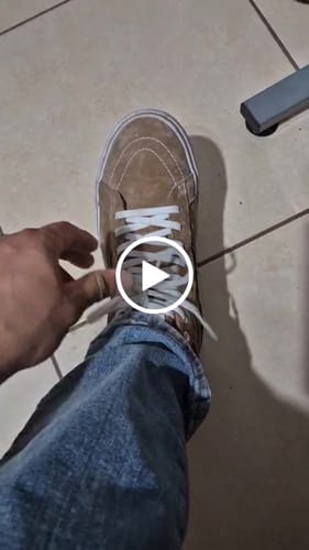 Customer video review of Classic White