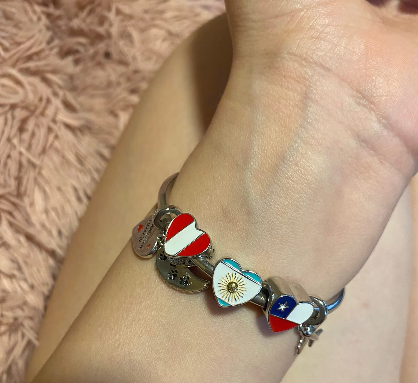Customer photo review of Charm Corazón Chile