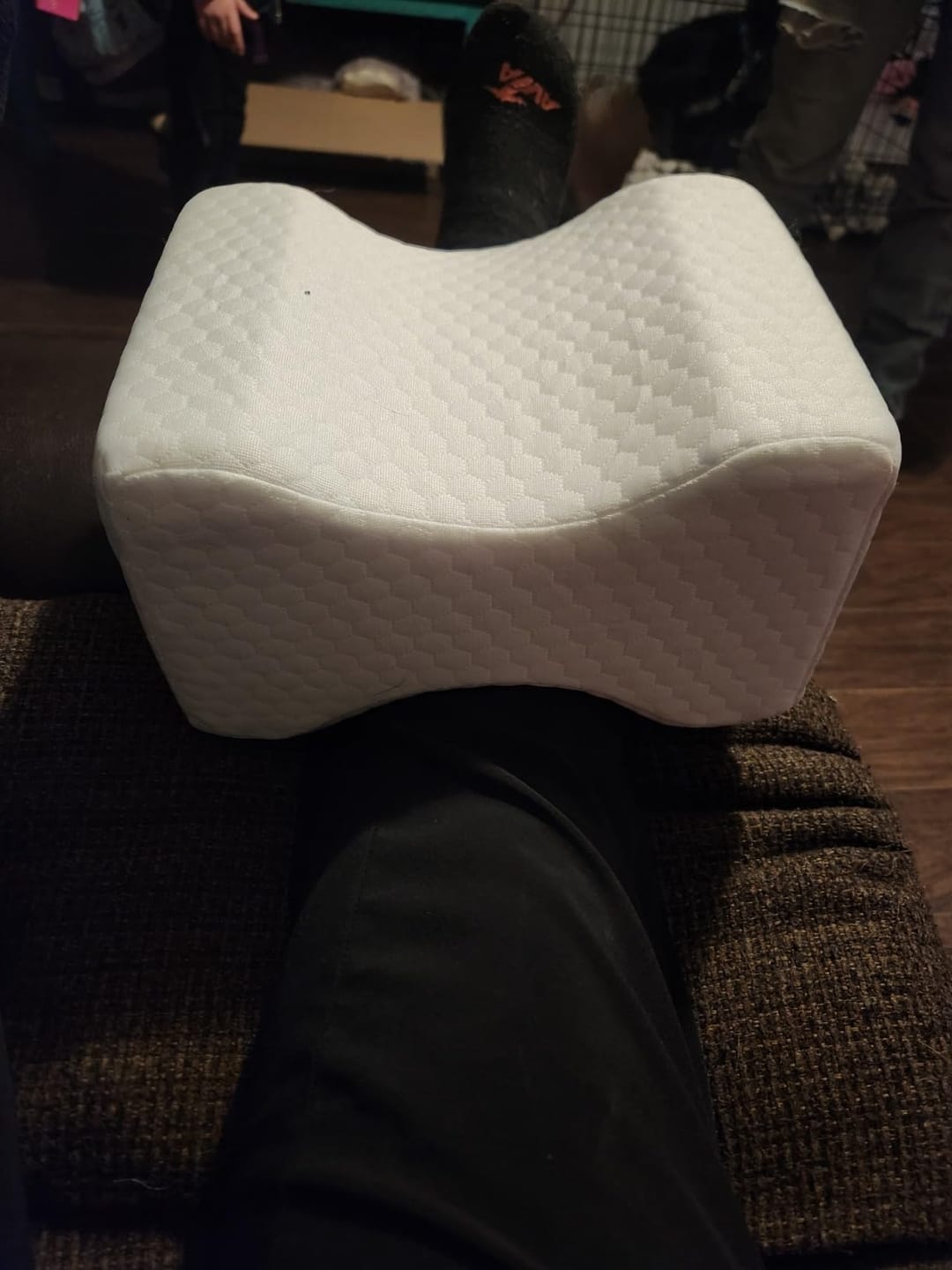 Customer photo review of Memory Foam Knee Pillow