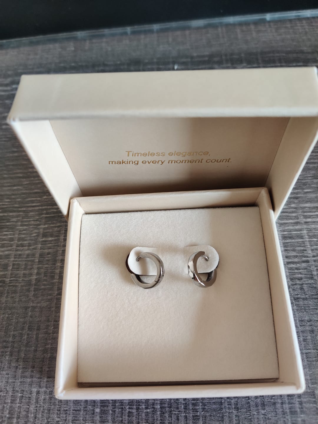 Customer photo review of Ivy Earrings