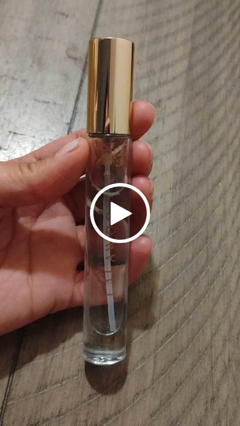 Customer video review of Lalawoo Travel Spray