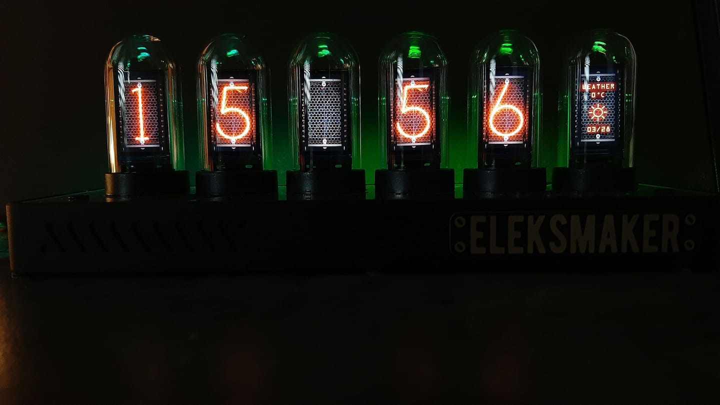 Customer photo review of EleksTube IPS Pro Limited Edition 6-Bit Digital Clock
