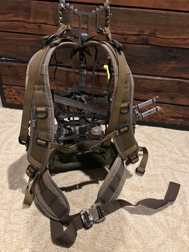 Customer photo review of Treestand Backpack Carrying Straps