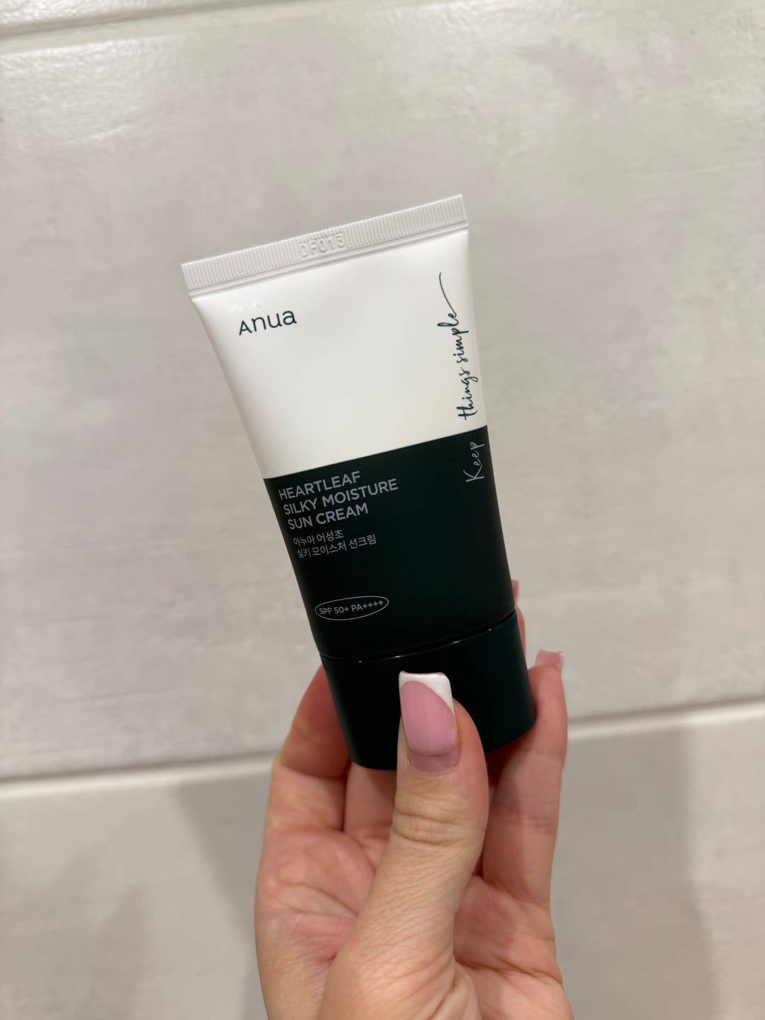 Customer photo review of Nomierinošs saules aizsargkrēms ar houtūniju Anua Heartleaf Silky Moisture Sun Cream SPF50+PA++++