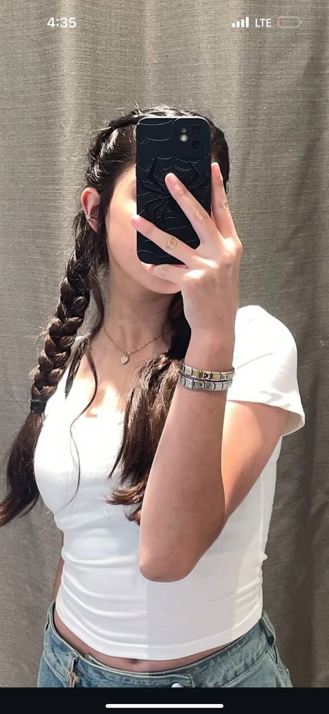 Customer photo review of Charm Luna Con Fondo Azul