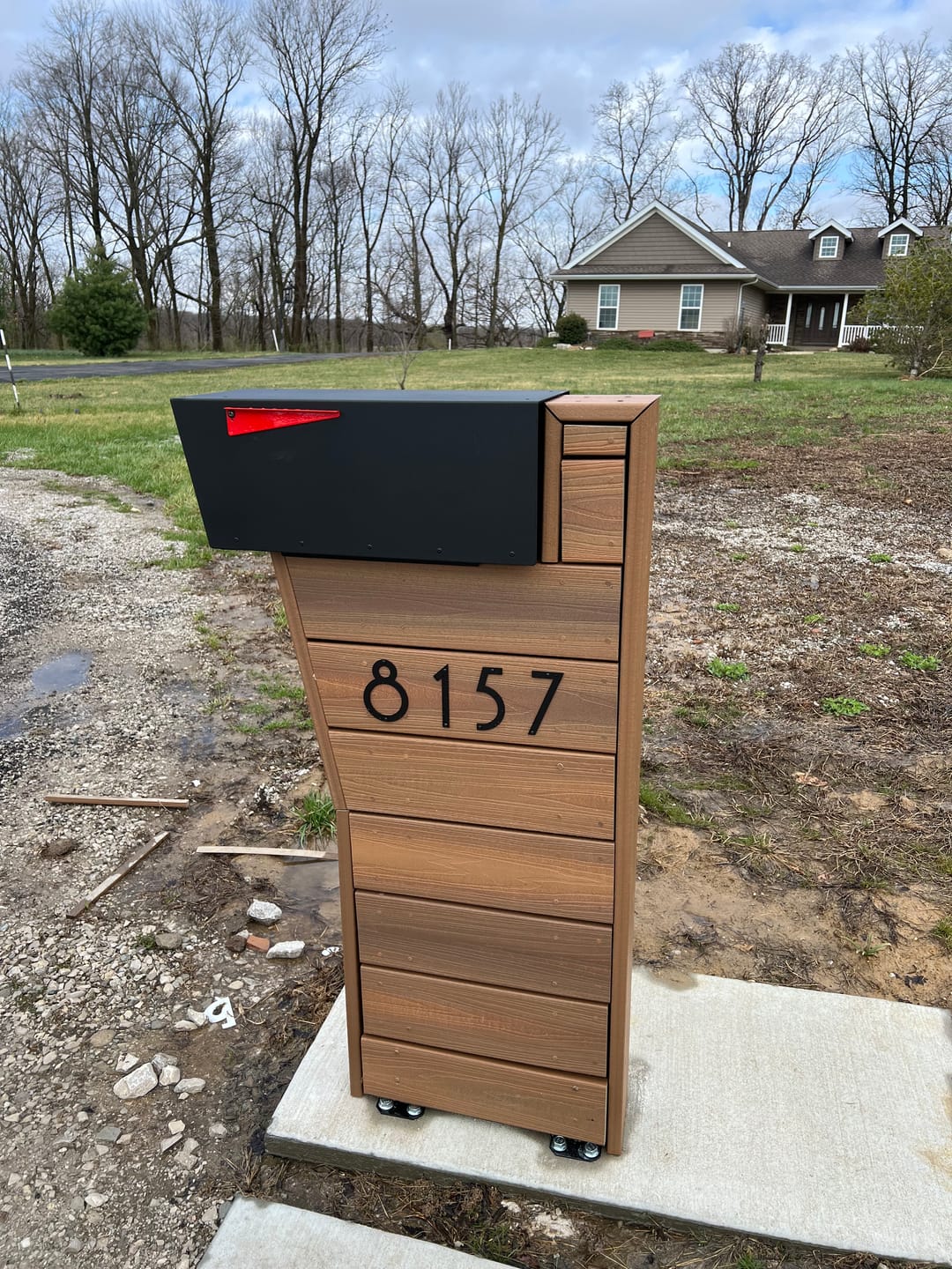 Customer photo review of Custom Metal House Numbers - 20+ Color Options