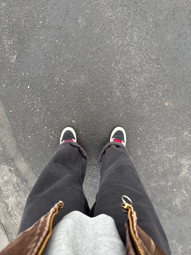 Customer photo review of Mens' Fleece Jogging Pant - Yeezy Gap Engineered by Balenciaga - 3 Colors Available