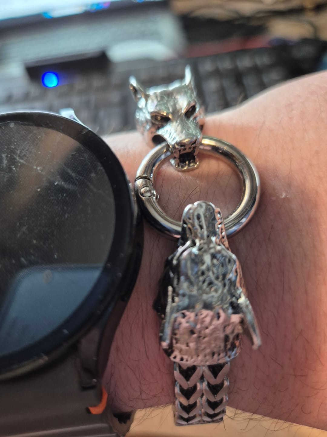 Customer photo review of Bear’s Head Bracelet