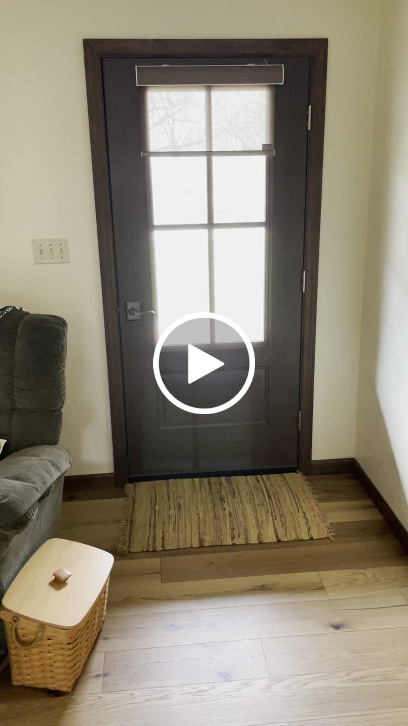 Customer video review of SmartWings Motorized Light Filtering Roller Shades 50% Blackout PVC Free Sunscreen