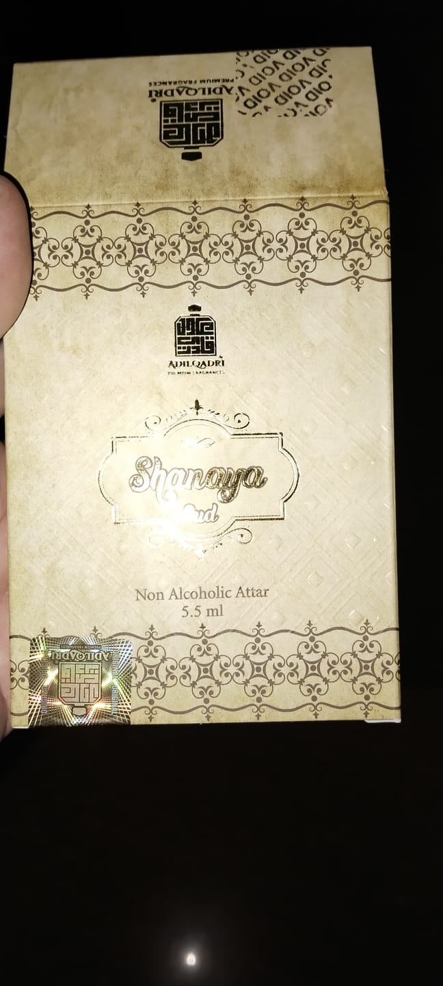 Customer photo review of Shanaya Oud Luxury Attar Perfume