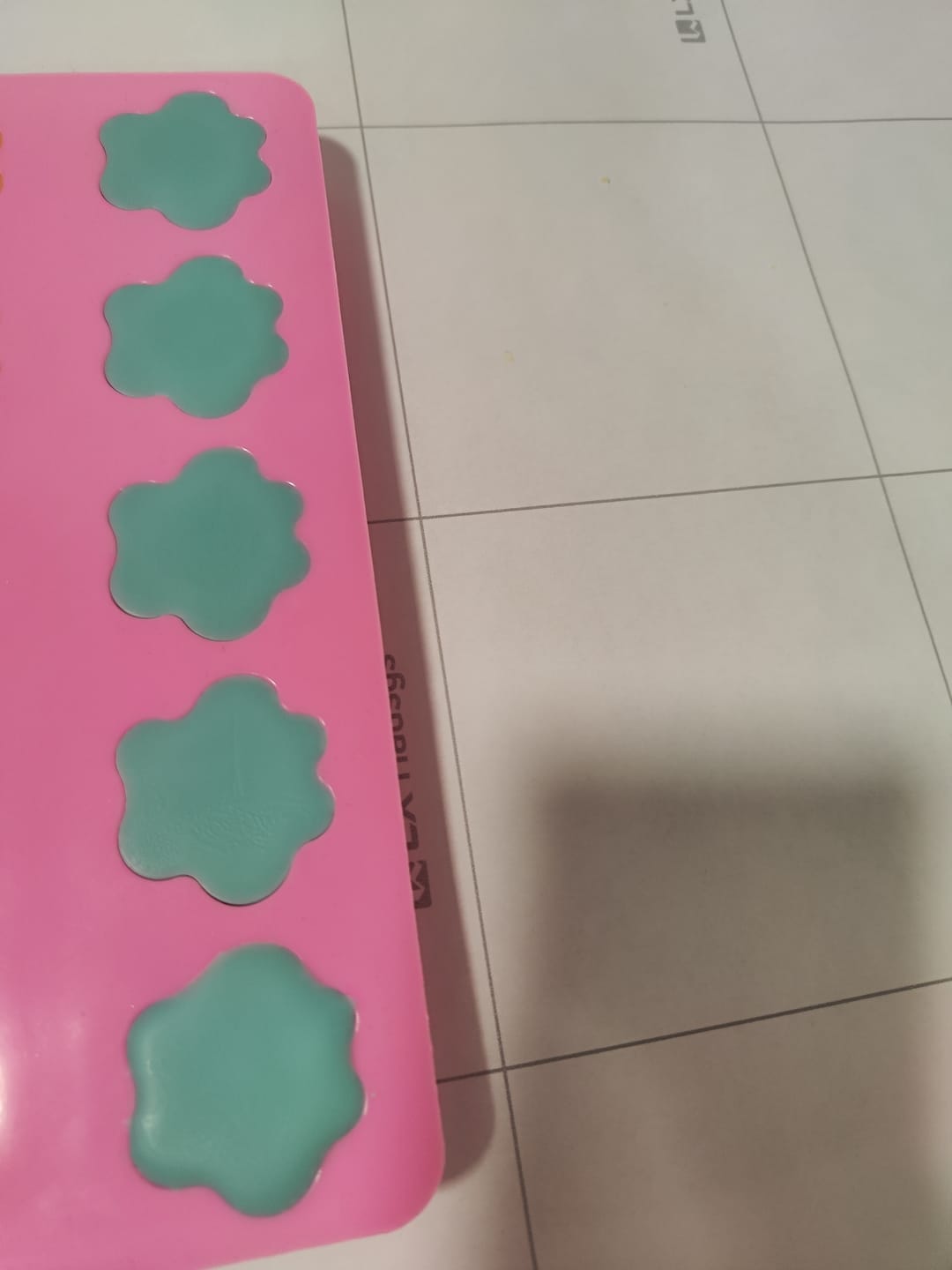 Customer photo review of Colorante líquido para velas VERDE MENTA