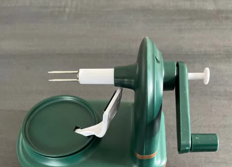 Customer photo review of Chef Solutions™ Multi-Fruit Peeler