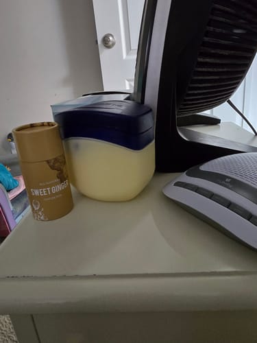 Customer photo review of Sweet Ginger Vapor Rub