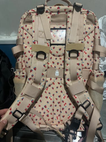 Customer photo review of Mochila Táctica V1 45L All in Strawberry