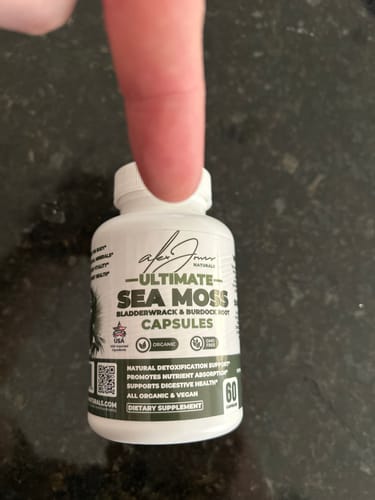 Customer photo review of Ultimate Seamoss Capsules With Bladderwrack & Burdock Root