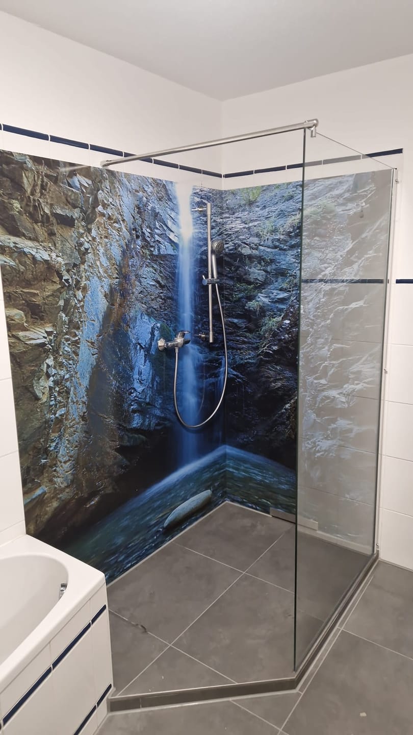 Customer photo review of Duschwand Walk-In 8mm ESG, Klarglas