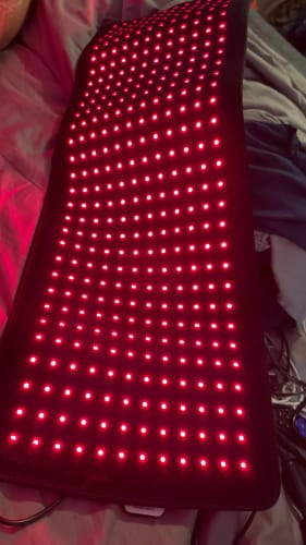 Customer photo review of Red Infrared Therapy Belt Body Wearable Wrap Large heating Pad LED Beauty Devices for Face and Body Shoulder Joint Muscle