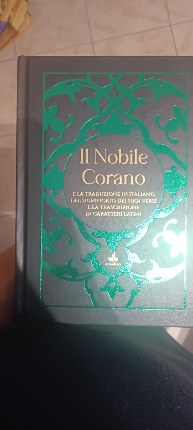 Customer photo review of Corano traslitterato con traduzione in italiano - grande 15×20,5 cm