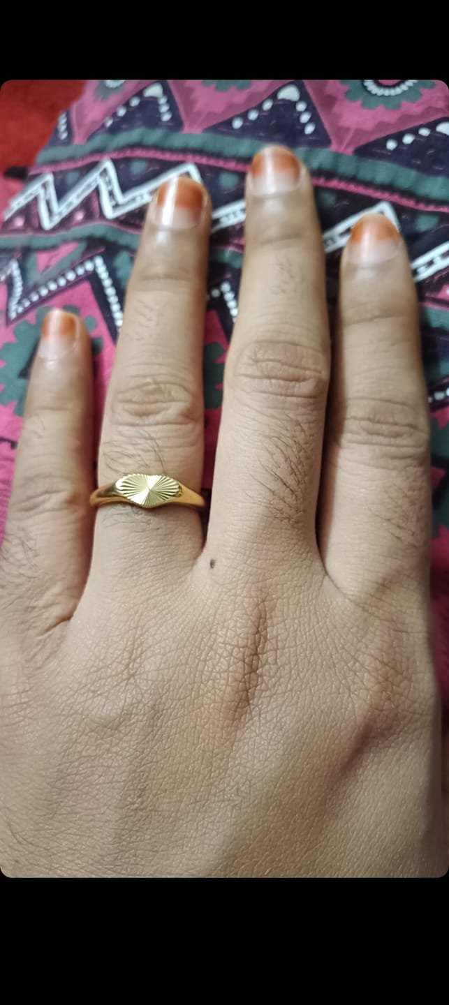 Customer photo review of Heart Rays Ring